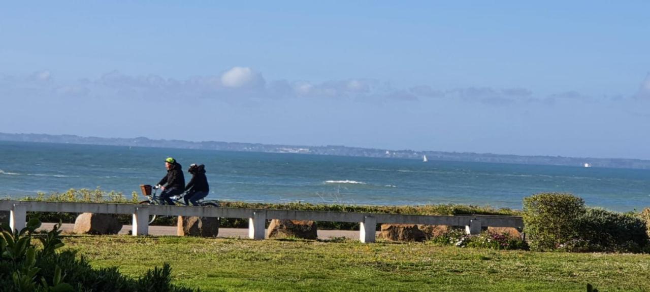 Appartement Vue Belle Ile à Quiberon Extérieur photo